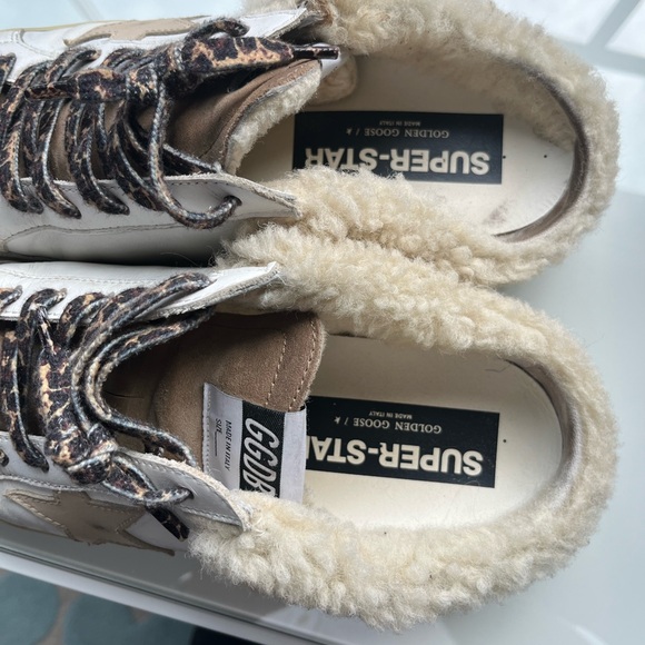 Size 41 golden goose slides with fur great condition. W/BOX Original price $1025 - Picture 3 of 12
